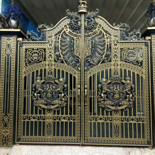 Cửa nhôm đồng đúc 02