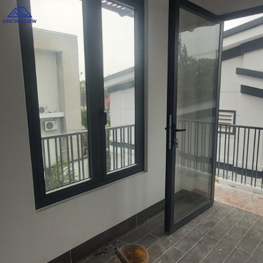 Cửa nhôm xingfa 32